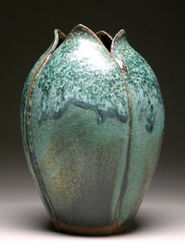 Calla lily Vase – Mangum Pottery